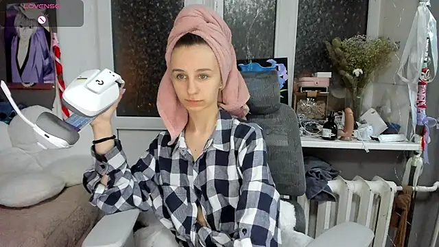  Nika Kik online show from 7, 4, 2026