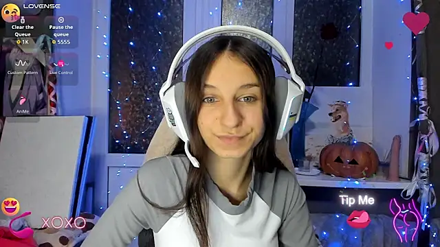  Nika Kik online show from 29, 10, 2025