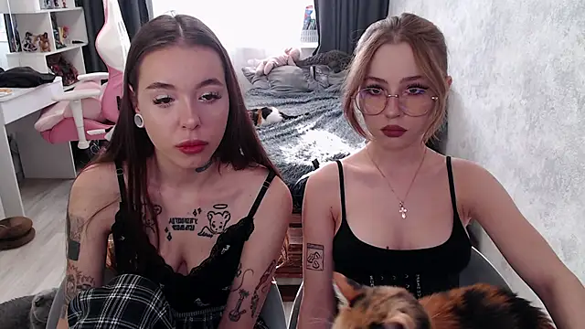 naughty dakota online show from 22, 11, 2025