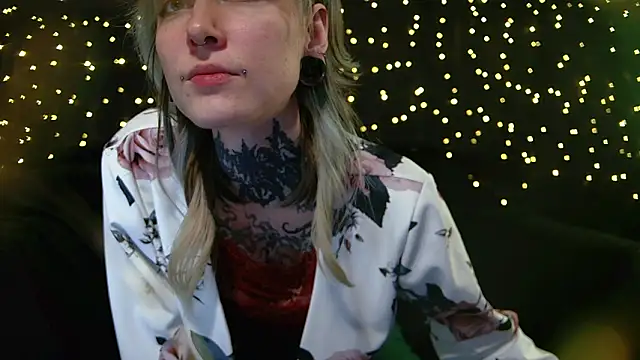 Littlespacemouse online show from 3, 2, 2026