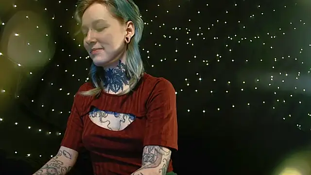 Littlespacemouse online show from 16, 12, 2025