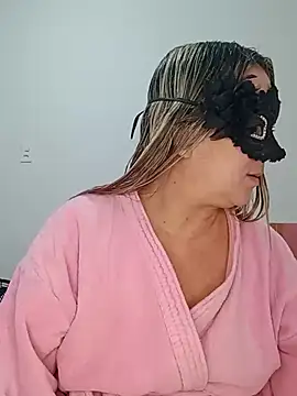 titiasexy online show from 10, 7, 2026