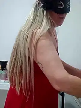 titiasexy online show from 21, 6, 2026