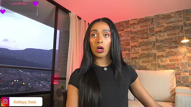 Ashleey Fox online show from 17, 2, 2026