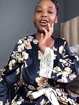 Snapshot of Nicole_Liam_ chatting on 16, 11, 2025 Nicole Liam online show from 16, 11, 2025