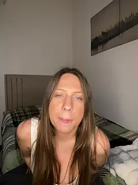 Sashabunny online show from 10, 4, 2026