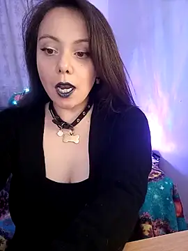 Kimiechanuwu online show from 28, 11, 2025
