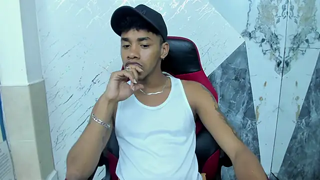 Hottwinkguys online show from 13, 11, 2025