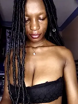 Ayrella02 online show from 12, 3, 2026