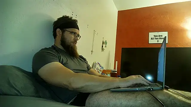 Snapshot of dikdowndaddy chatting on 2, 12, 2024 dikdowndaddy online show from 2, 12, 2024