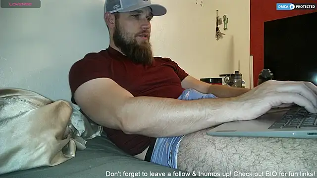dikdowndaddy online show from 3, 5, 2026