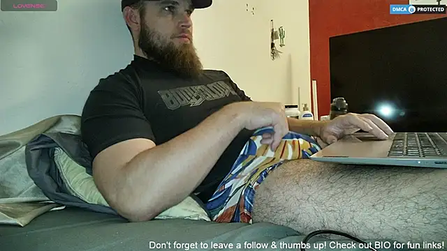 dikdowndaddy online show from 12, 5, 2026