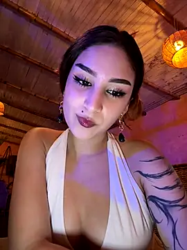 Mon Cherry online show from 28, 10, 2025