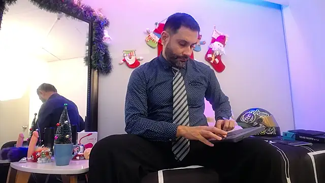 jonasbeards online show from 2, 12, 2025