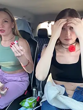 Snapshot of LavenderHot chatting on 14, 10, 2025 LavenderHot online show from 14, 10, 2025