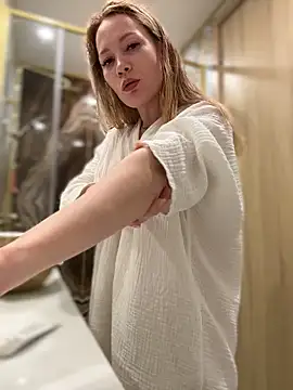 LavenderHot online show from 14, 3, 2026