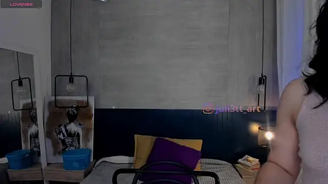 Snapshot of _julietta chatting on 6, 6, 2026 julietta online show from 6, 6, 2026