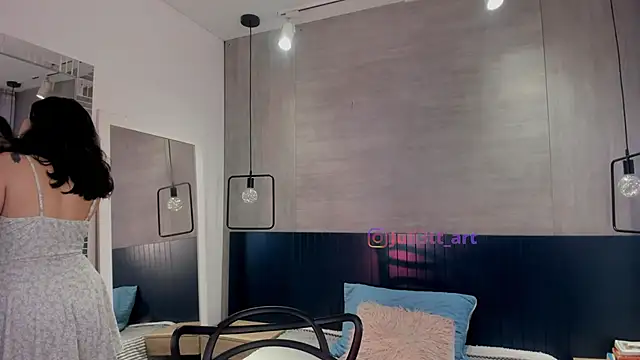  julietta online show from 20, 2, 2026