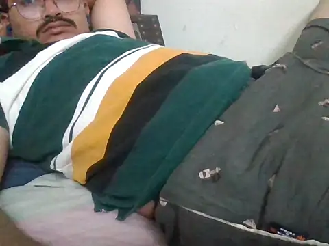 naughtymike0007 online show from 18, 1, 2026