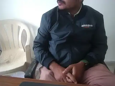 naughtymike0007 online show from 18, 11, 2025