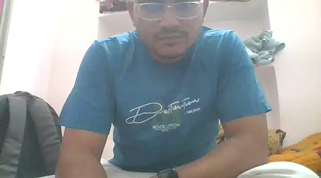 naughtymike0007 online show from 27, 2, 2025