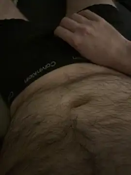 Straightlad95 online show from 12, 4, 2026