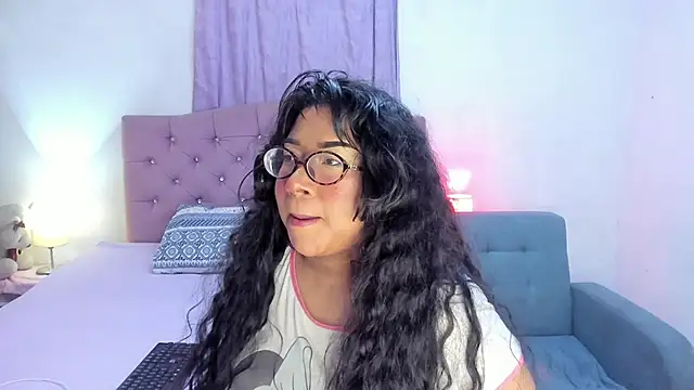 Latinabombsheell online show from 1, 7, 2026