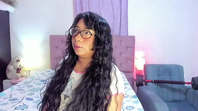 Latinabombsheell online show from 29, 6, 2026