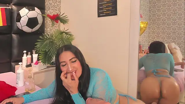 Snapshot of mature_dollyy chatting on 4, 7, 2026 mature dollyy online show from 4, 7, 2026