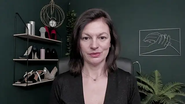 VivianWILD online show from 16, 12, 2025