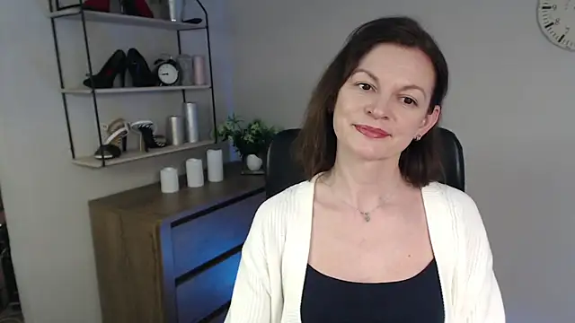 Snapshot of VivianWILD chatting on 14, 2, 2025 VivianWILD online show from 14, 2, 2025