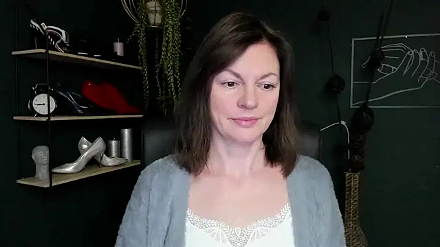Snapshot of VivianWILD chatting on 15, 3, 2025 VivianWILD online show from 15, 3, 2025