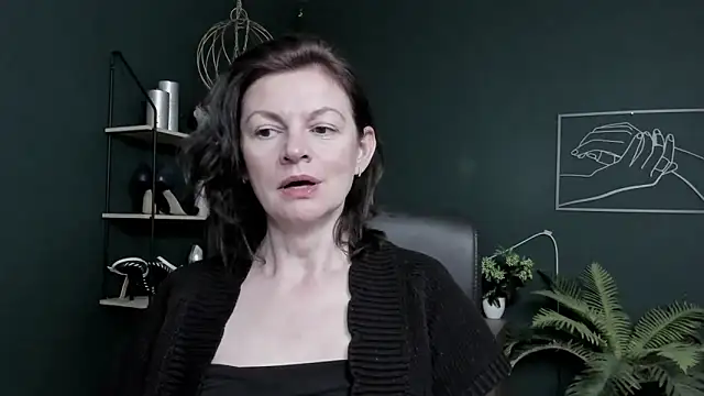 VivianWILD online show from 19, 5, 2026