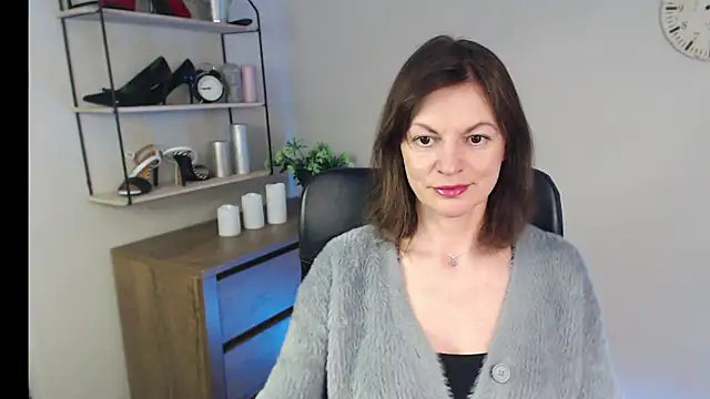 Snapshot of VivianWILD chatting on 21, 2, 2025 VivianWILD online show from 21, 2, 2025