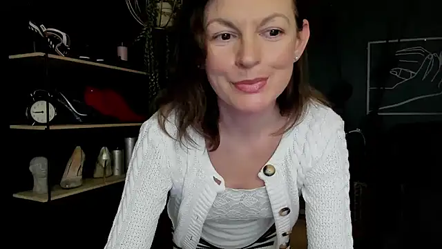 Snapshot of VivianWILD chatting on 19, 3, 2025 VivianWILD online show from 19, 3, 2025