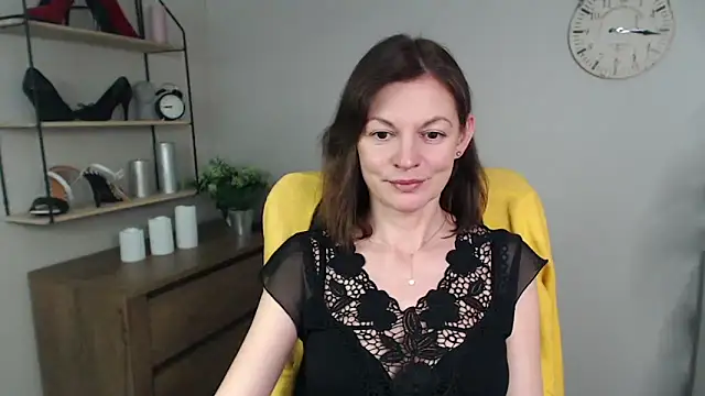 Snapshot of VivianWILD chatting on 27, 2, 2025 VivianWILD online show from 27, 2, 2025