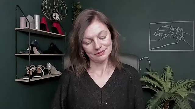 VivianWILD online show from 17, 11, 2025