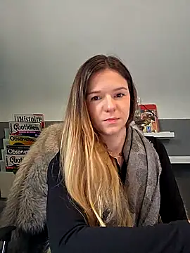 lucie mehott online show from 3, 12, 2025