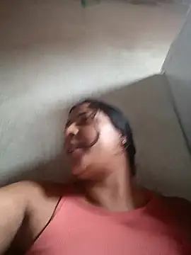 Giselabrunette25 online show from 1, 2, 2026