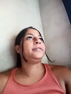 Giselabrunette25 online show from 26, 3, 2026