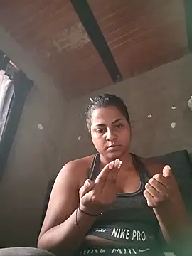 Giselabrunette25 online show from 29, 3, 2026