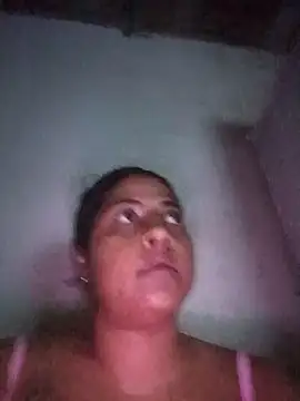 Giselabrunette25 online show from 5, 2, 2026