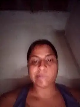 Giselabrunette25 online show from 23, 2, 2026