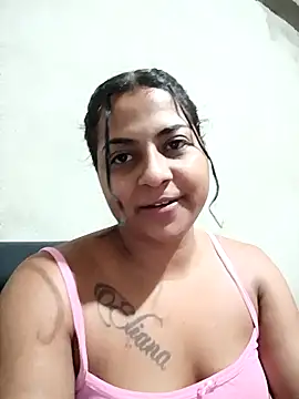 Giselabrunette25 online show from 4, 12, 2025