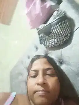 Giselabrunette25 online show from 12, 7, 2026