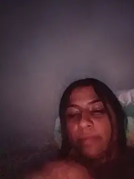 Giselabrunette25 online show from 1, 8, 2026