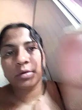 Giselabrunette25 online show from 1, 3, 2026