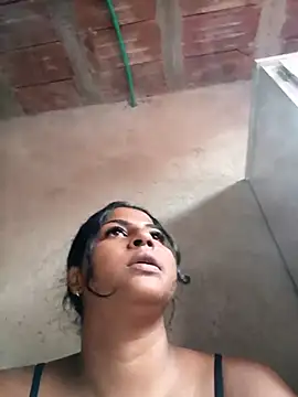 Giselabrunette25 online show from 25, 2, 2026