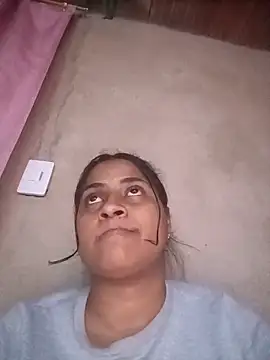 Giselabrunette25 online show from 11, 2, 2026