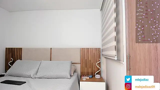 MalejaDiaz  online show from 15, 10, 2025